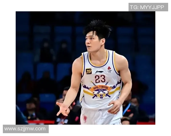 广州篮球队战术变革引发热议球迷与专家共同探讨未来发展方向